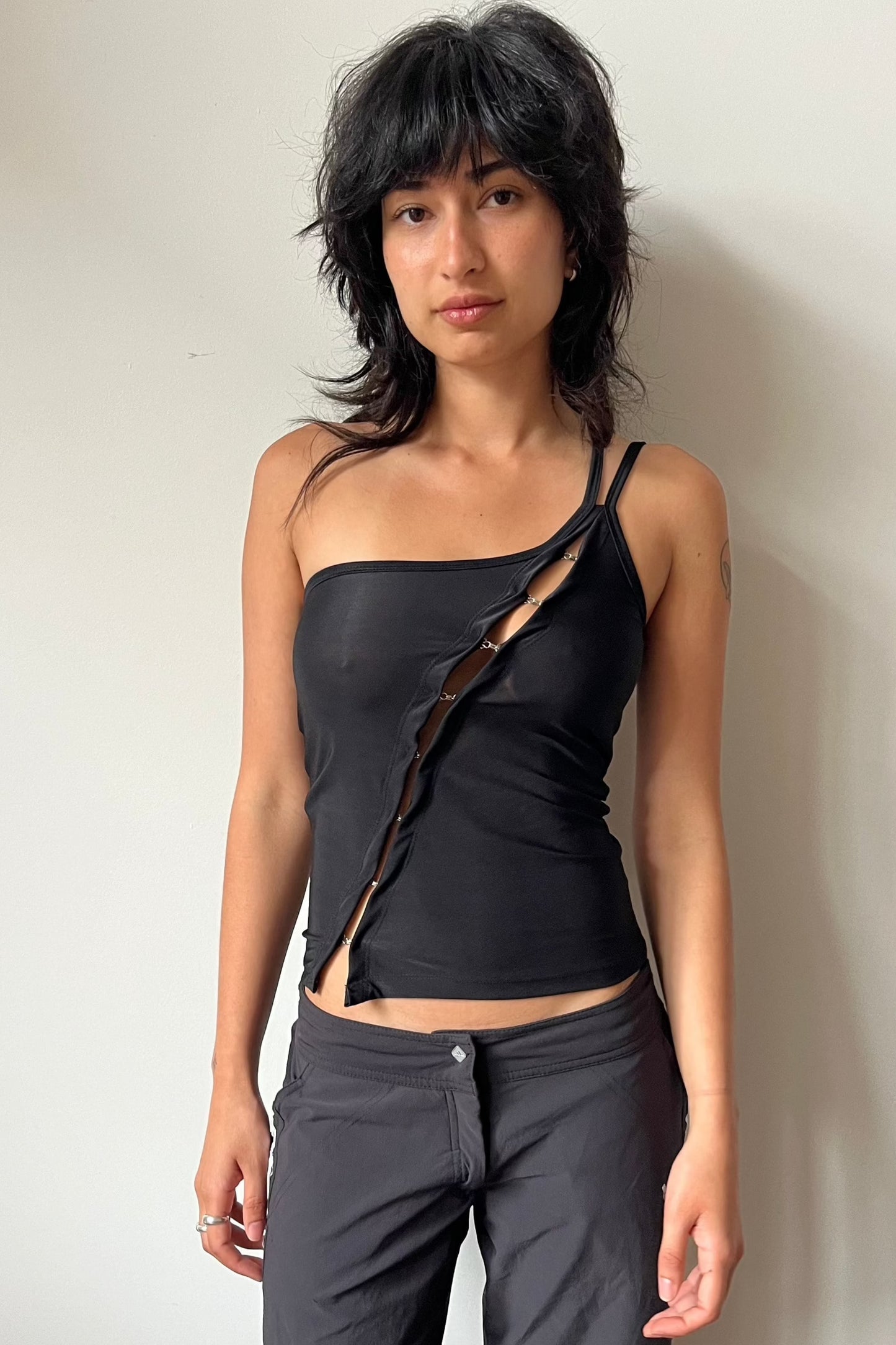 BLACK HOOK AND EYE DOUBLE STRAP