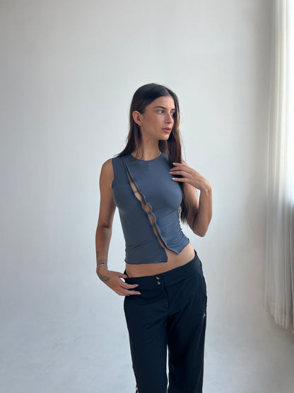 SLATE BLUE HOOK AND EYE TANK