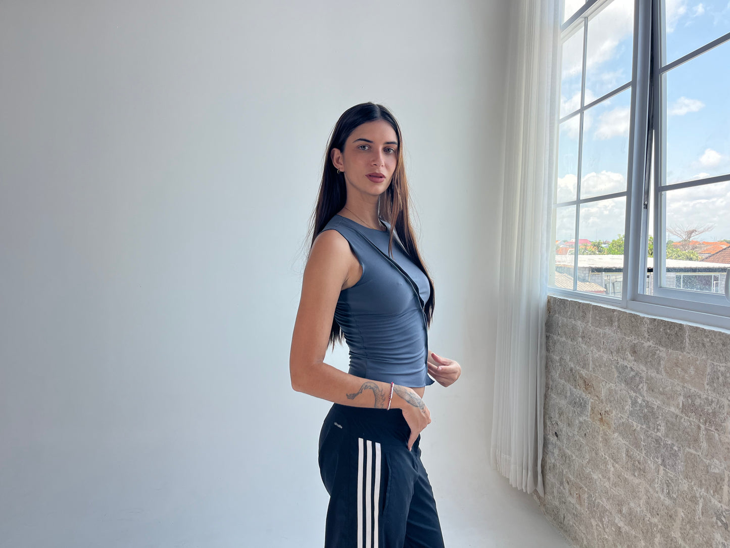 SLATE BLUE HOOK AND EYE TANK